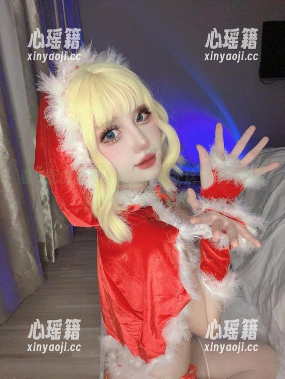 您的蛋蛋 看“您的蛋蛋”怎么将毛衣这件作品变得波澜不惊却又有趣!