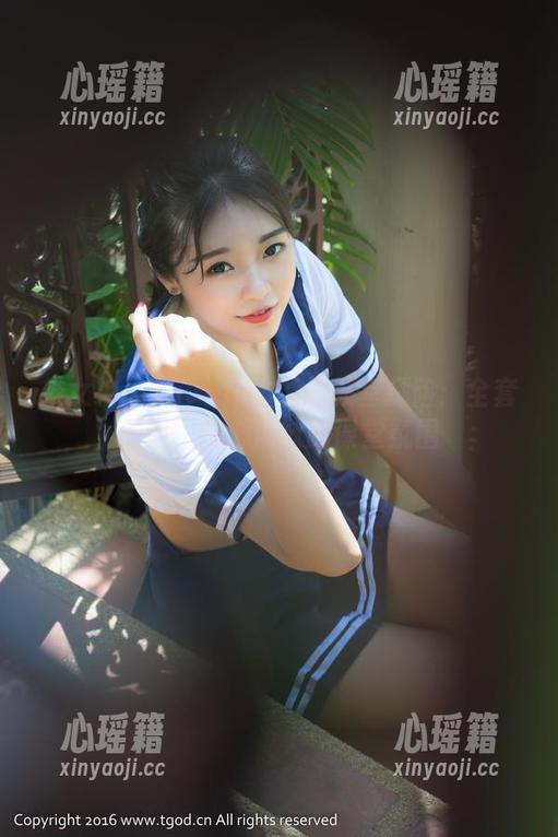 推女神-Luvian本能 推女神 - Luvian本能的教室探险:全套原图,随心所欲的课堂氛围