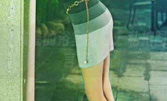 推女郎 – 陆瓷的浴室画卷：私拍图片的无言暗示