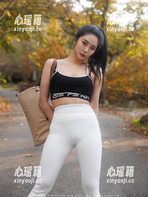 观看普美Bomi(보미)的[BLUECAKE]海妖图包，我可以说这是色彩的骚动吗？