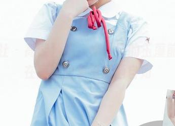 波萝社 – 高能预警，柳侑绮的玉藻前泳装在高清图集里潇洒自如