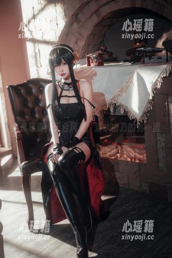 清水由乃 全套写真,天台风光:清水由乃的另一面