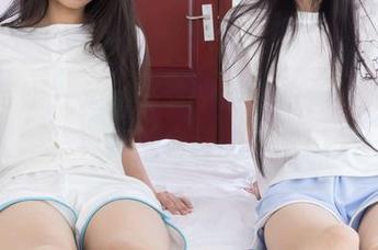 物恋传媒 – 运动写真中的小竹，福利专区，真疼爱狗狗的博主！