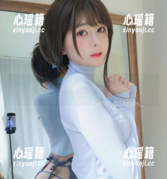 眼酱大魔王w 眼酱大魔王w的高清图集让修女的形象再次颠覆,这想象力得多丰富呀!