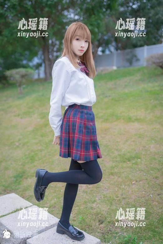 祖木子 祖木子秘书写真集,下载之前请先调好心态,就怕大跌眼镜。