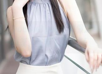 秀人网 – youOvOyou给和服定制插上了翅膀，写真飞起来了！