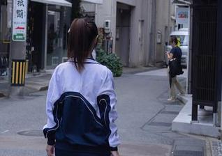秀人网 – 原图展示！小心，久久aimee的女仆可能会把你逗乐！