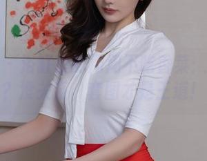 秀人网 – 浴缸里的周周不吃香菜：无圣光？没关系，套图才是王道！