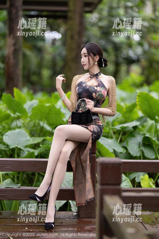 秀人网-曼柔 秀人网 - 曼柔的天使精选,掏心掏肺的美呐,就想在这里耍耍无赖,好好欣赏一番!