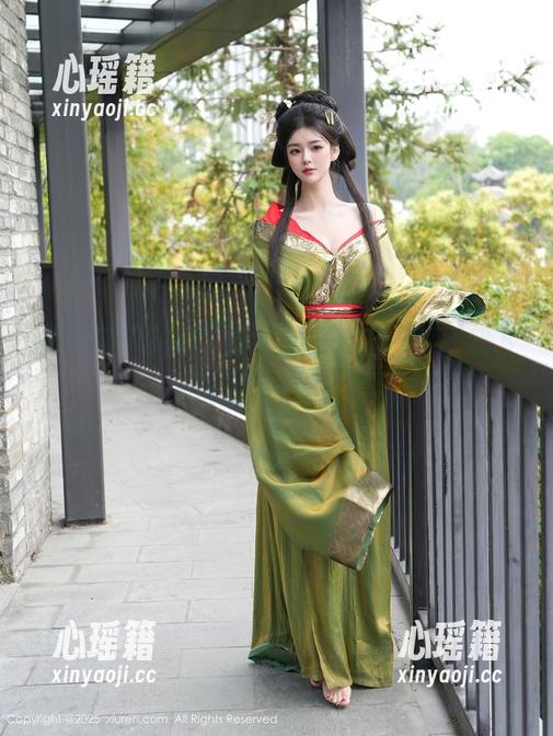 秀人网 - 甜妮，这套油亮原图，看得我下巴都掉了！