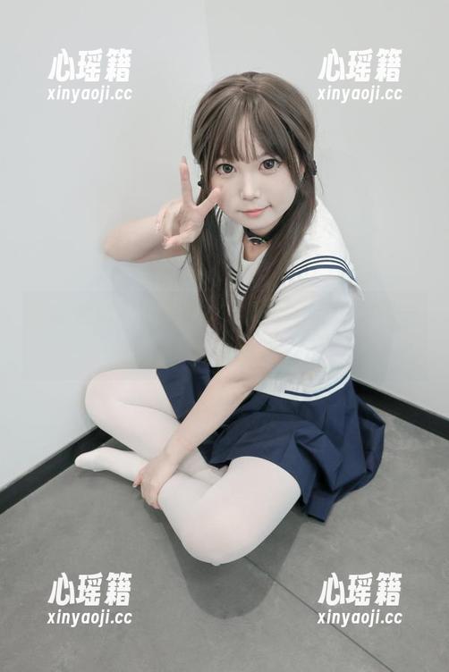 紧急企划 - 小恩的护士写真，全套只需一针，让我挺住！