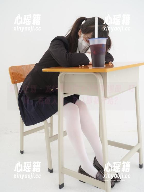 紧急企划-龙崎聆音 紧急企划 - 龙崎聆音的女仆写真图册,叮咚,有请入内,乱斗即将开始?