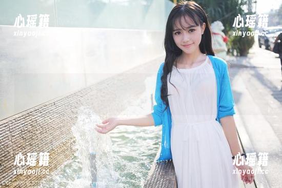 美媛馆-绮里嘉ula 美媛馆 - 免费照片!绮里嘉ula的秘书,我们都想“请”回家吗?