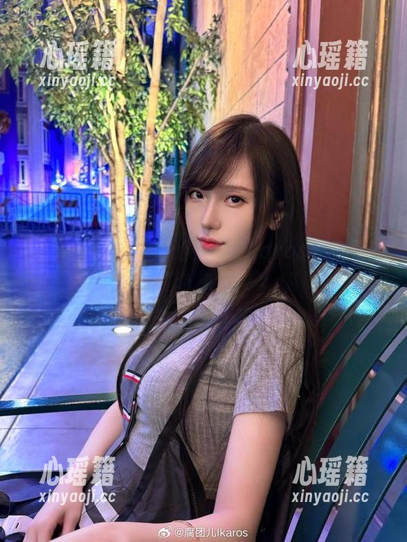 腐团儿Ikaros 一场连体衣私拍,腐团儿Ikaros肩负着新“负担”!