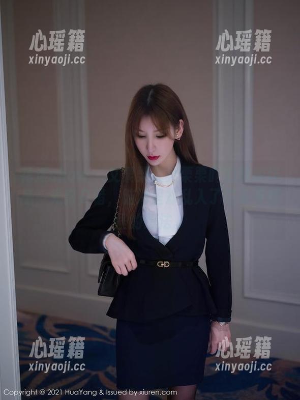 花漾show-艾栗栗栗栗栗栗吖 花漾show - 艾栗栗栗栗栗栗吖的透明作品,光影交错,脑海里却乱入了些奇奇怪怪的想法。