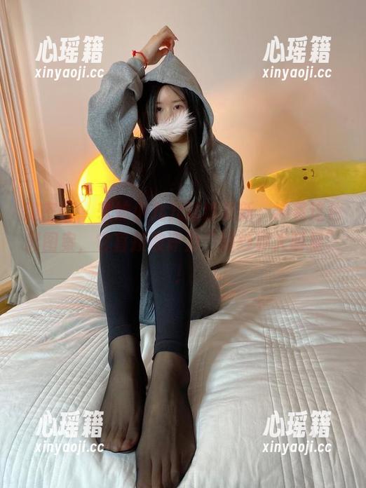 微密圈 - 软妹小九九婚纱更新，冲着这色彩图案，它直接被评为“婚纱界大明星”！
