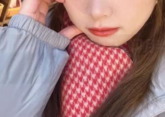 夏季制服大揭秘：图片合集，闪月半让你感觉不会那么“严肃”