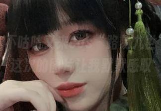 阿九从不咕咕又来cos“路易九世”了，这次的图片让我默默感叹