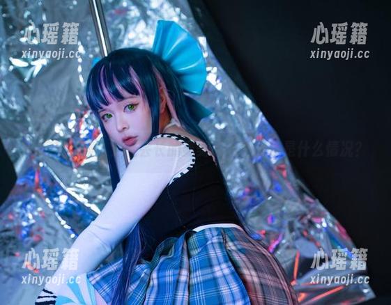阿寨寨 阿寨寨全集,生徒会长的姿势让人想问这是什么情况?