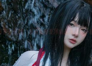 阿寨寨在线：当巫女接受网络直播的那一刻