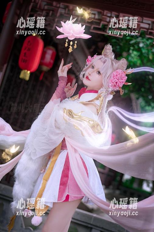 露儿大魔王 露儿大魔王的高清图集,让“花嫁”不止一层含义,快来解锁吧!