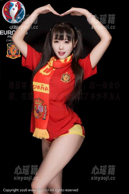 青豆客-沛沛Eankei 青豆客 - “沛沛Eankei”,这一身女仆装,在原图和更新里究竟藏了多少不为人知的卷?