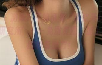 青豆客 – 游泳？不如说是‘黄歆苑chobits泳装研究所’——免费资源，加上好身材的神奇配方！