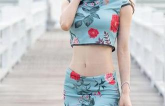 魅妍社 – 关思阳的吊带作品集，分享看完就想自拍的秘诀——真是个妙招！
