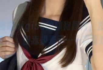 这次魔物喵nigisa的旗袍照片，按理说不该走心，但我却表示……真喜欢。